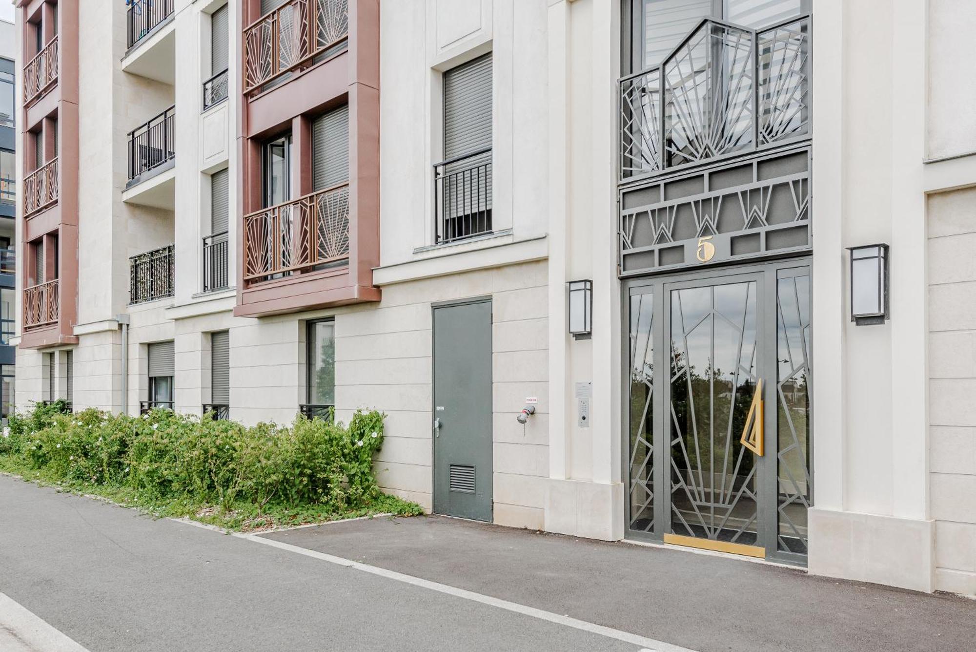L'Eden - T2 Neuf Avec Loggia Et Parking Prive - Proche Rer A & Disneyland Chessy  Exterior photo